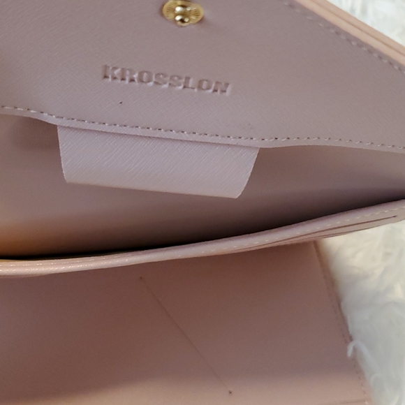 Blush Wristlet Wallet - Picture 6 of 7